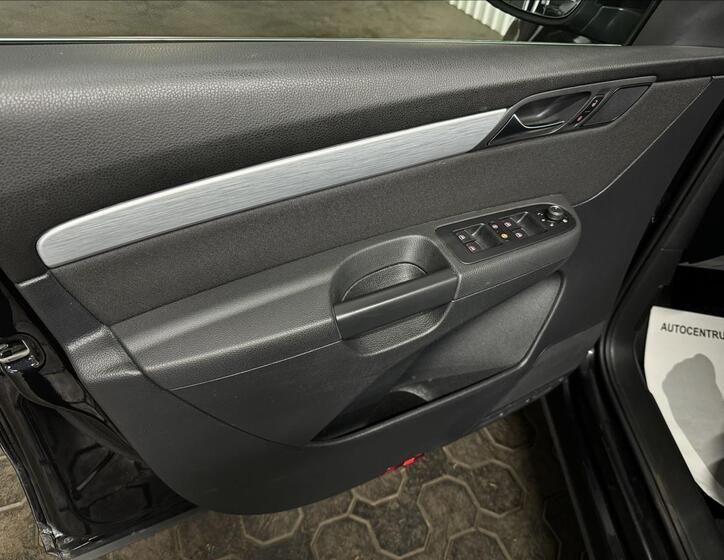 Volkswagen Sharan 13