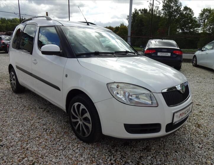 Škoda Roomster 9