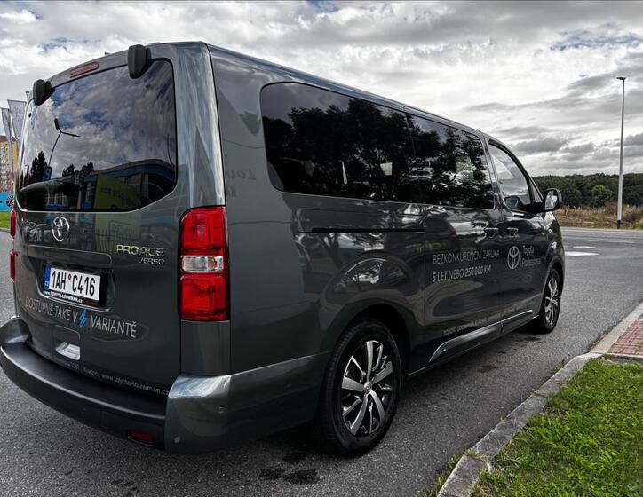 Toyota ProAce Verso 6