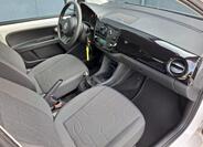 Volkswagen up! 13