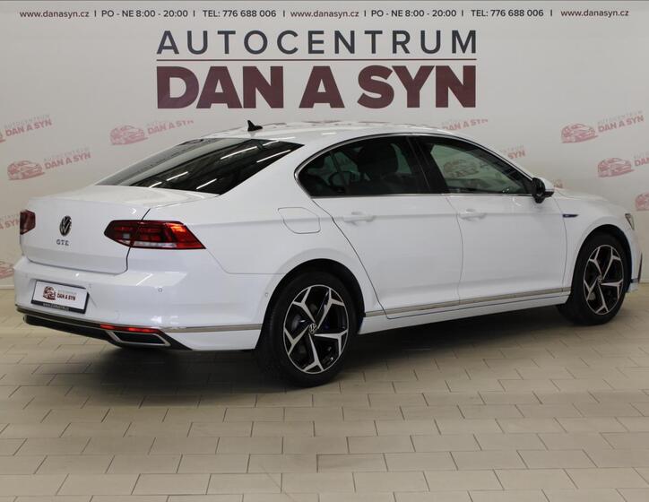 Volkswagen Passat 4