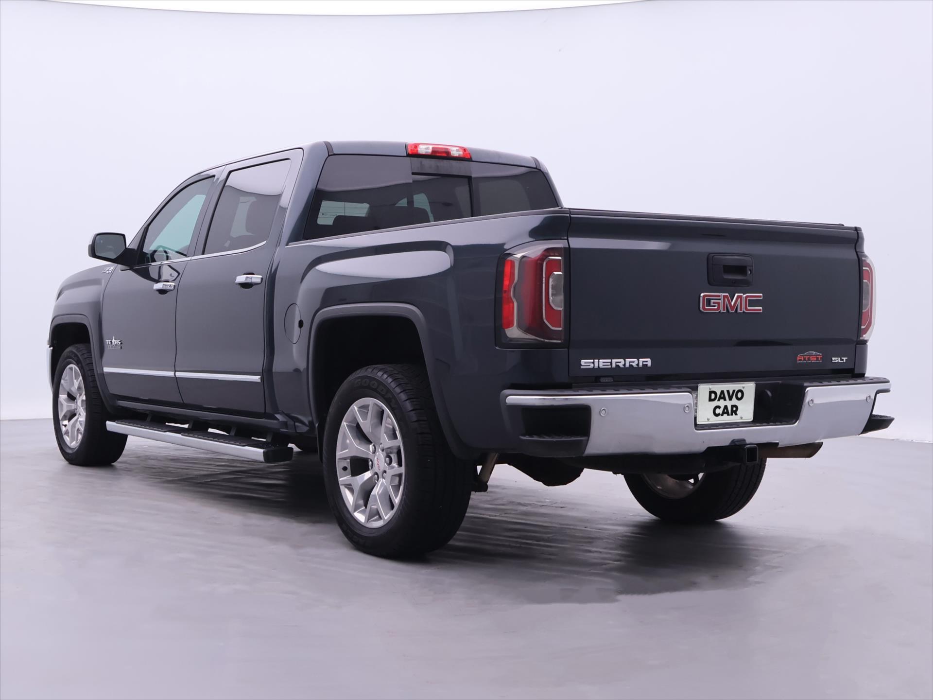 GMC Sierra