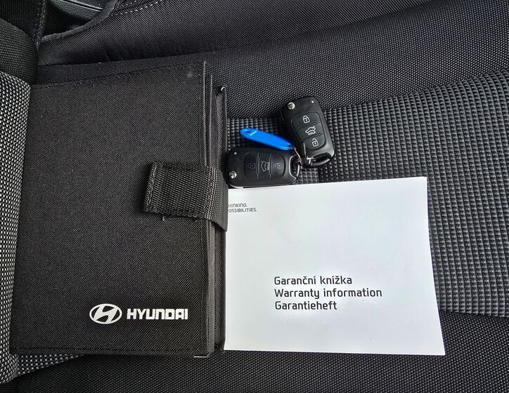 Hyundai i30 25