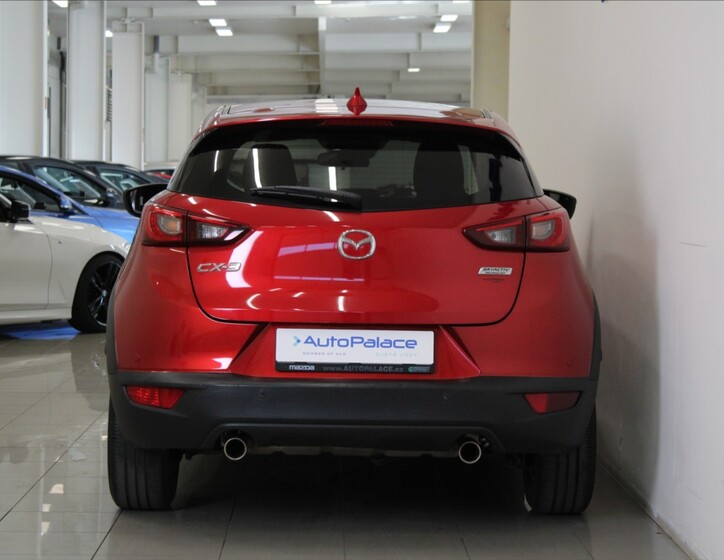 Mazda CX-3 4