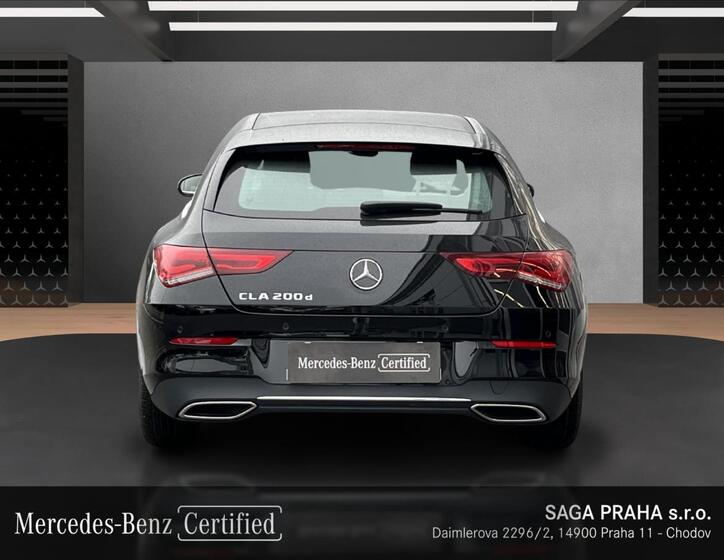 Mercedes-Benz CLA 4