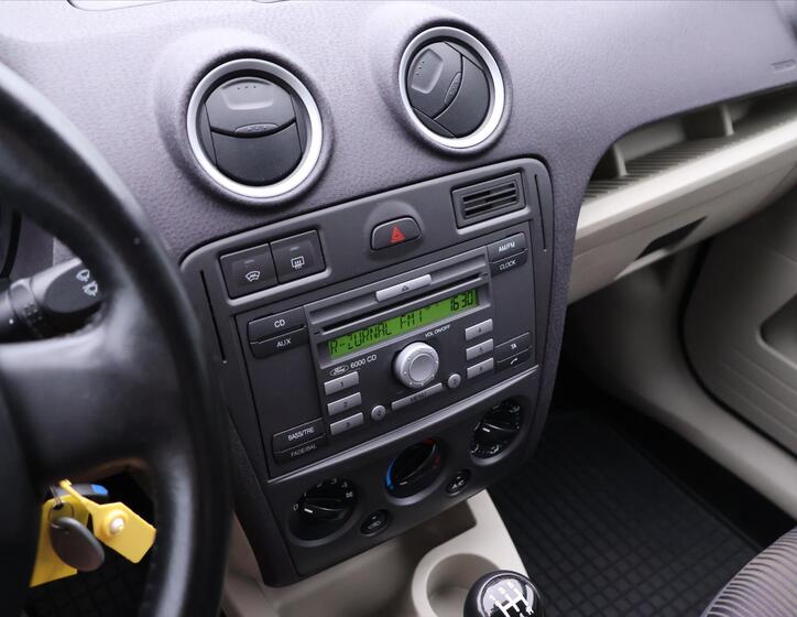 Ford Fusion 21