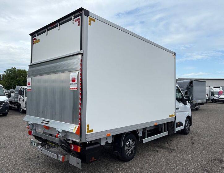 Renault Master 6