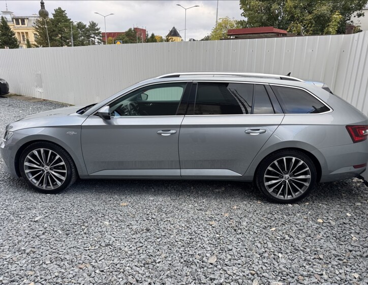 Škoda Superb 4