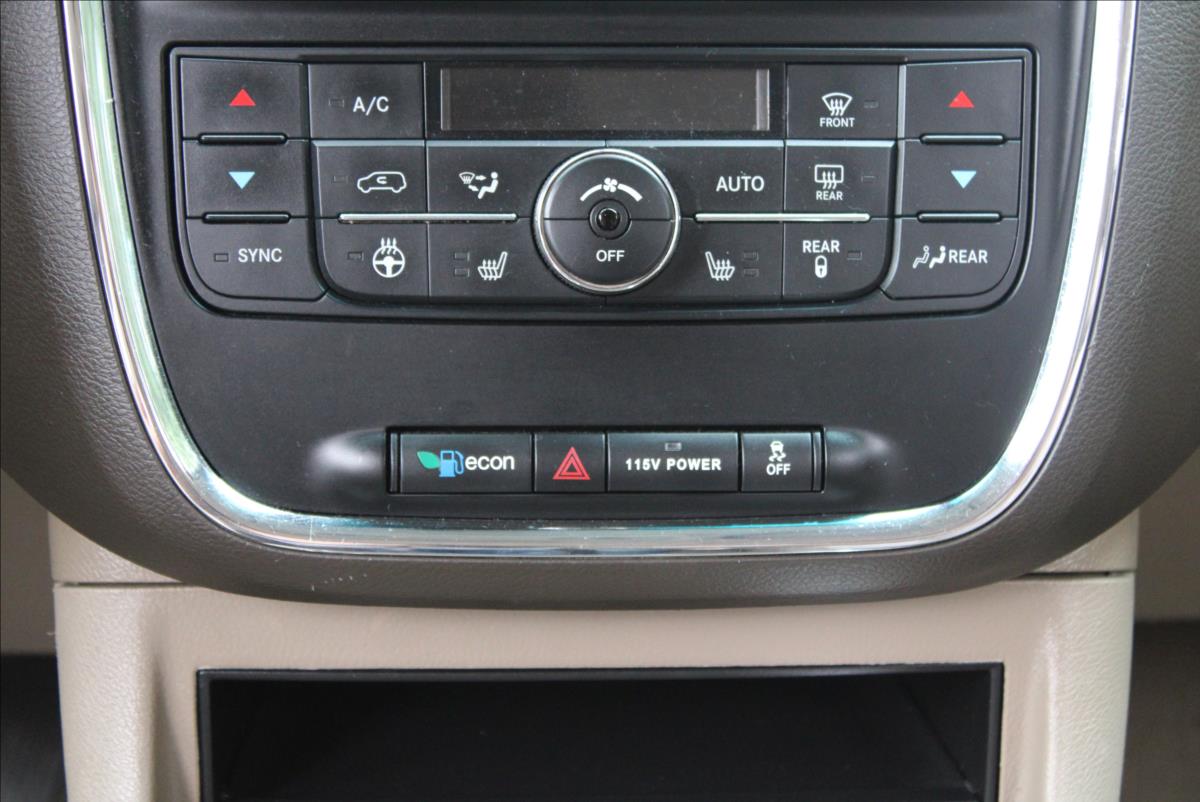 Chrysler Town & Country
