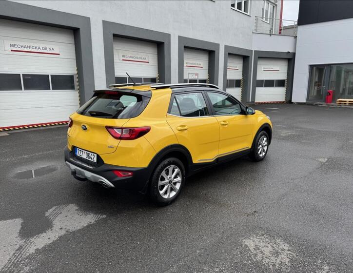 KIA Stonic 3