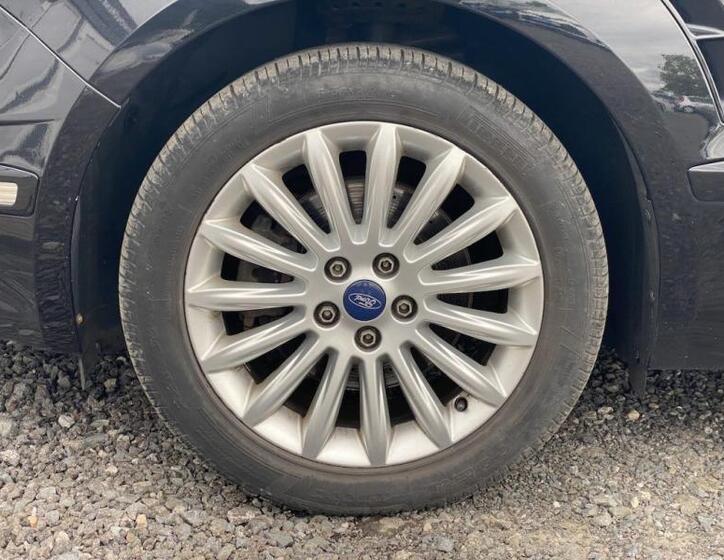 Ford S-MAX 8