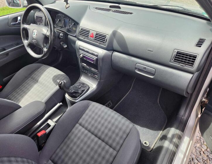 Škoda Octavia 11