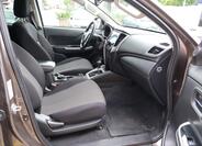 Mitsubishi L200 11