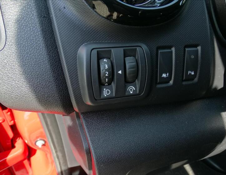 Opel Vivaro 16