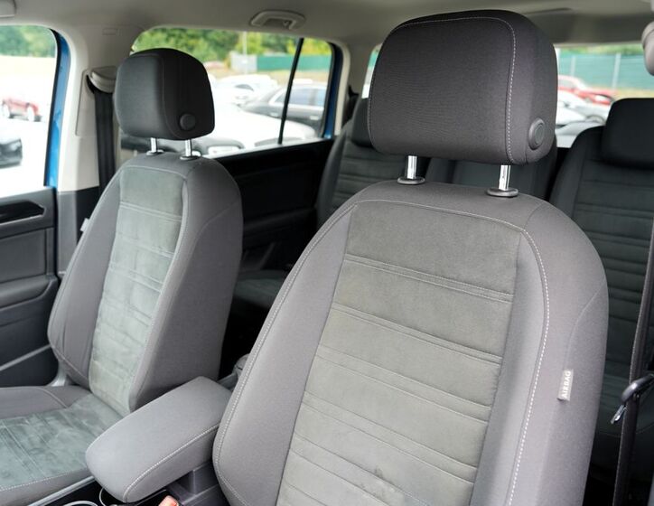 Volkswagen Touran 24