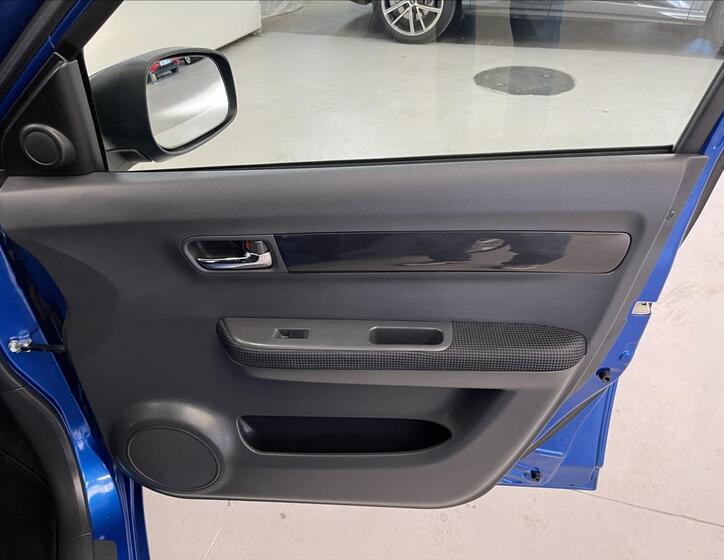 Suzuki Swift 21