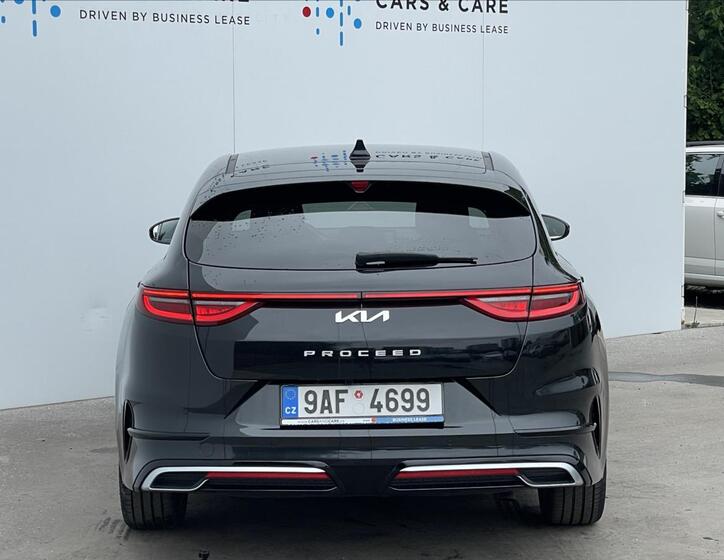 KIA ProCeed 22