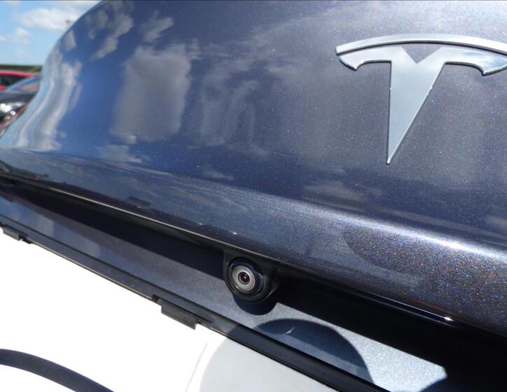 Tesla Model 3 42
