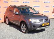 Mitsubishi Outlander 1