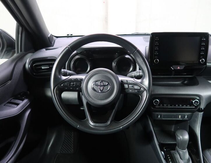 Toyota Yaris 15