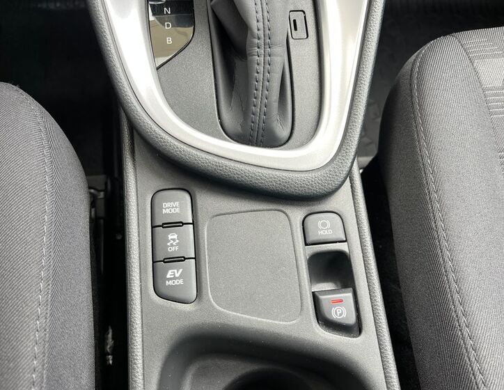 Toyota Yaris 25