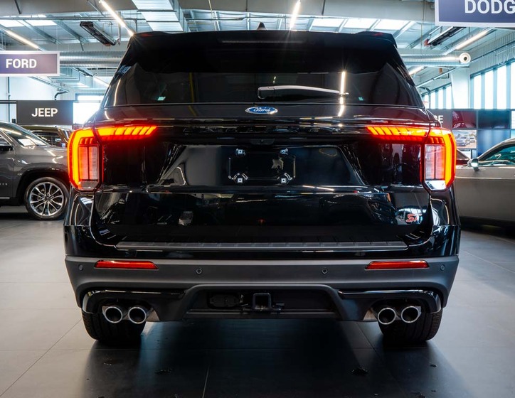 Ford Explorer 5
