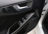 Ford Focus 13