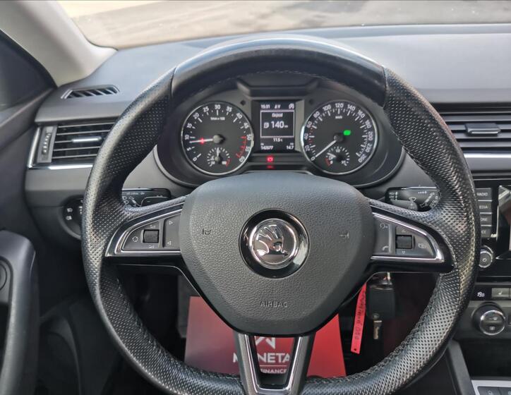 Škoda Octavia 12