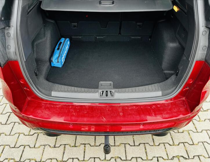 Ford Kuga 9