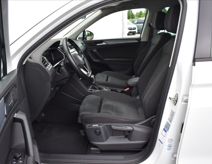 Volkswagen Tiguan 16