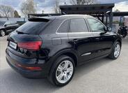 Audi Q3 5