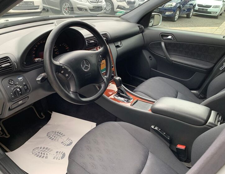 Mercedes-Benz Třídy C 14
