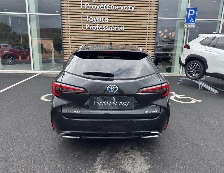 Toyota Corolla 14
