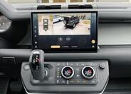Land Rover Defender 15