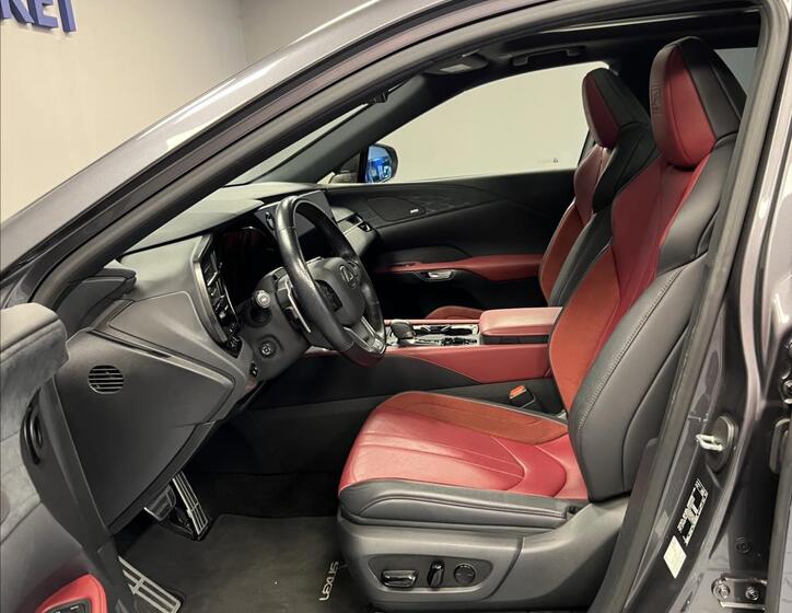 Lexus RX 500h 6