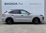 Porsche Cayenne 14