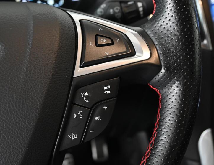 Ford S-MAX 19