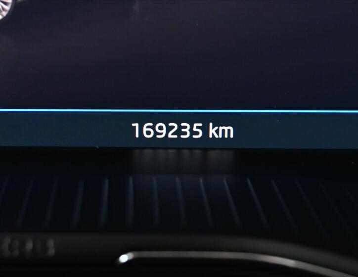 Škoda Superb 14