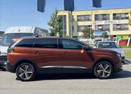 Peugeot 5008 4