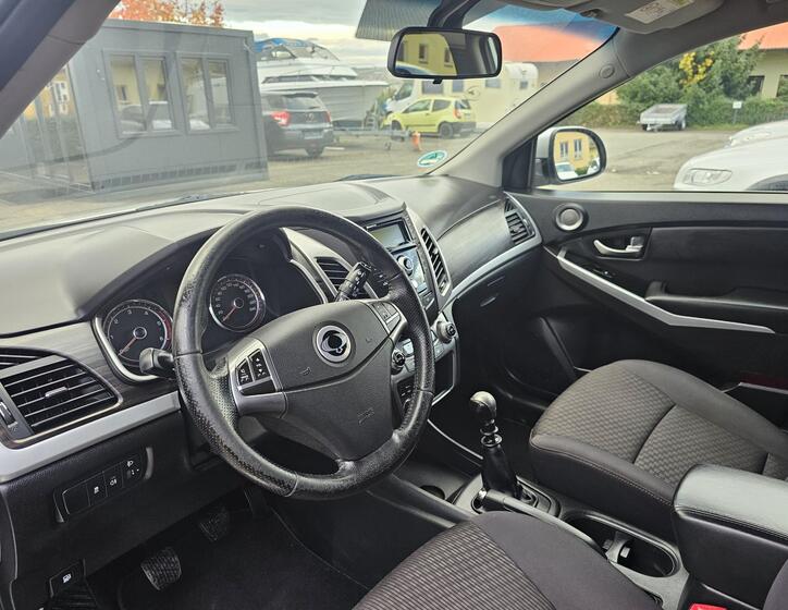 SsangYong Korando 16