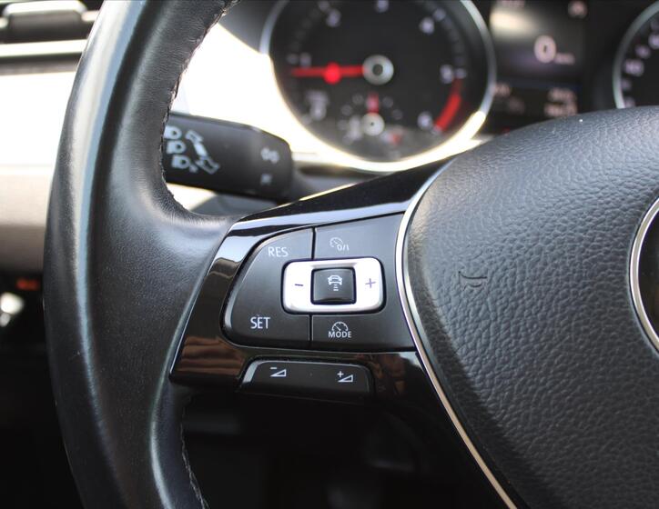 Volkswagen Passat 14