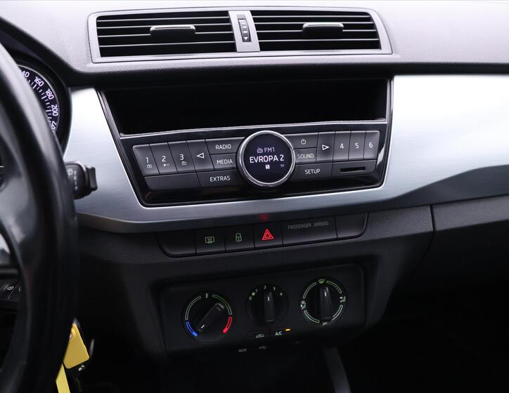 Škoda Fabia 24