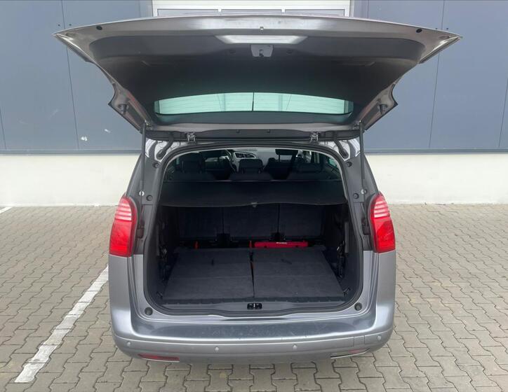 Peugeot 5008 7