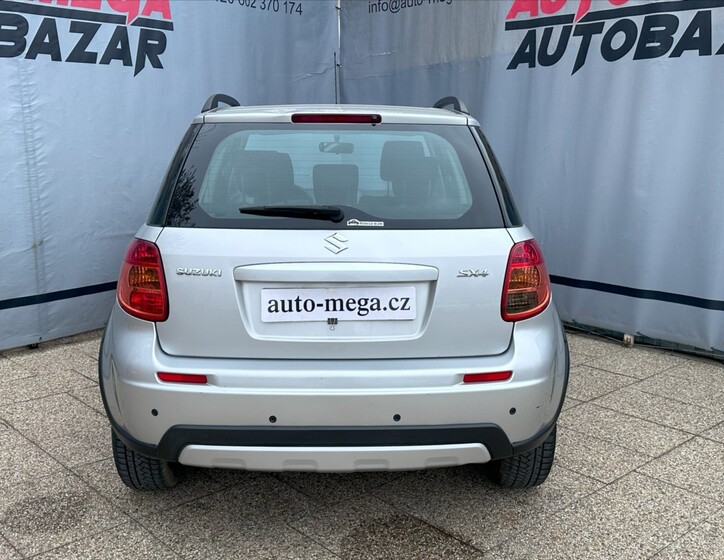 Suzuki SX4 7
