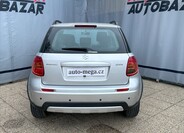 Suzuki SX4 7