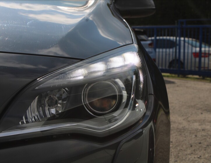 Opel Astra 25