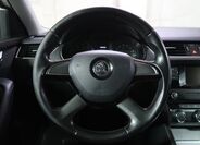 Škoda Octavia 14
