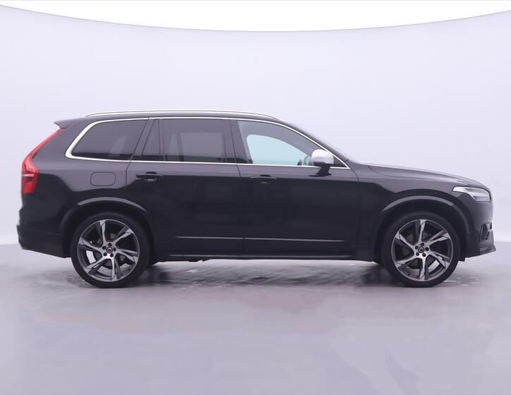 Volvo XC90 8
