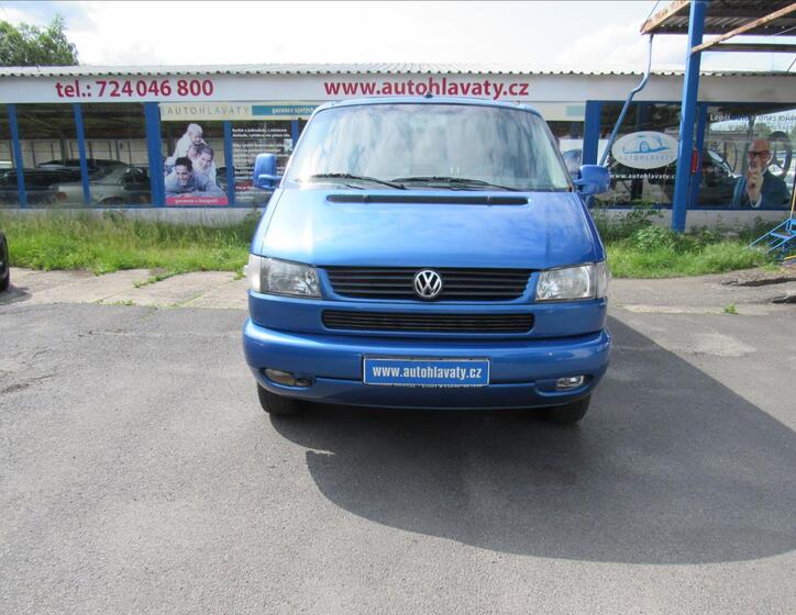 Volkswagen Caravelle 2