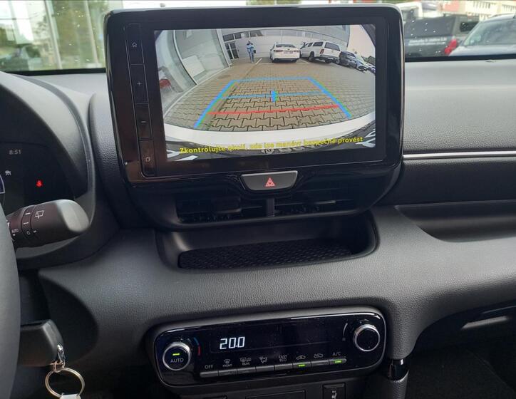 Toyota Yaris 13